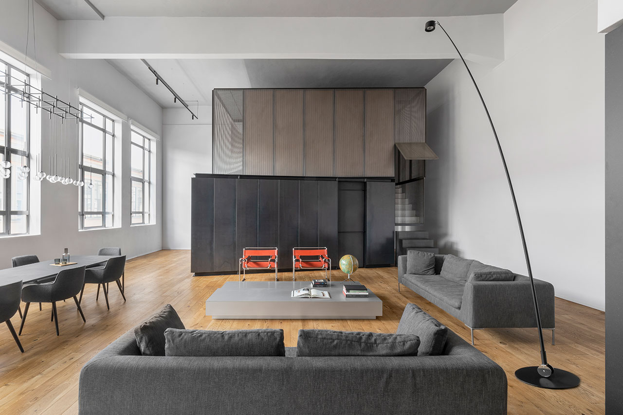 Casa MRGT Is a Loft Where Industrial Charm Meets Urban Elegance