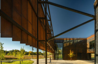 A Headquarters in Wyoming Unites Workplace and Community