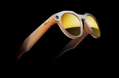 Oakley's Meta HSTN Smart Glasses Give You Constant Access to AI Features